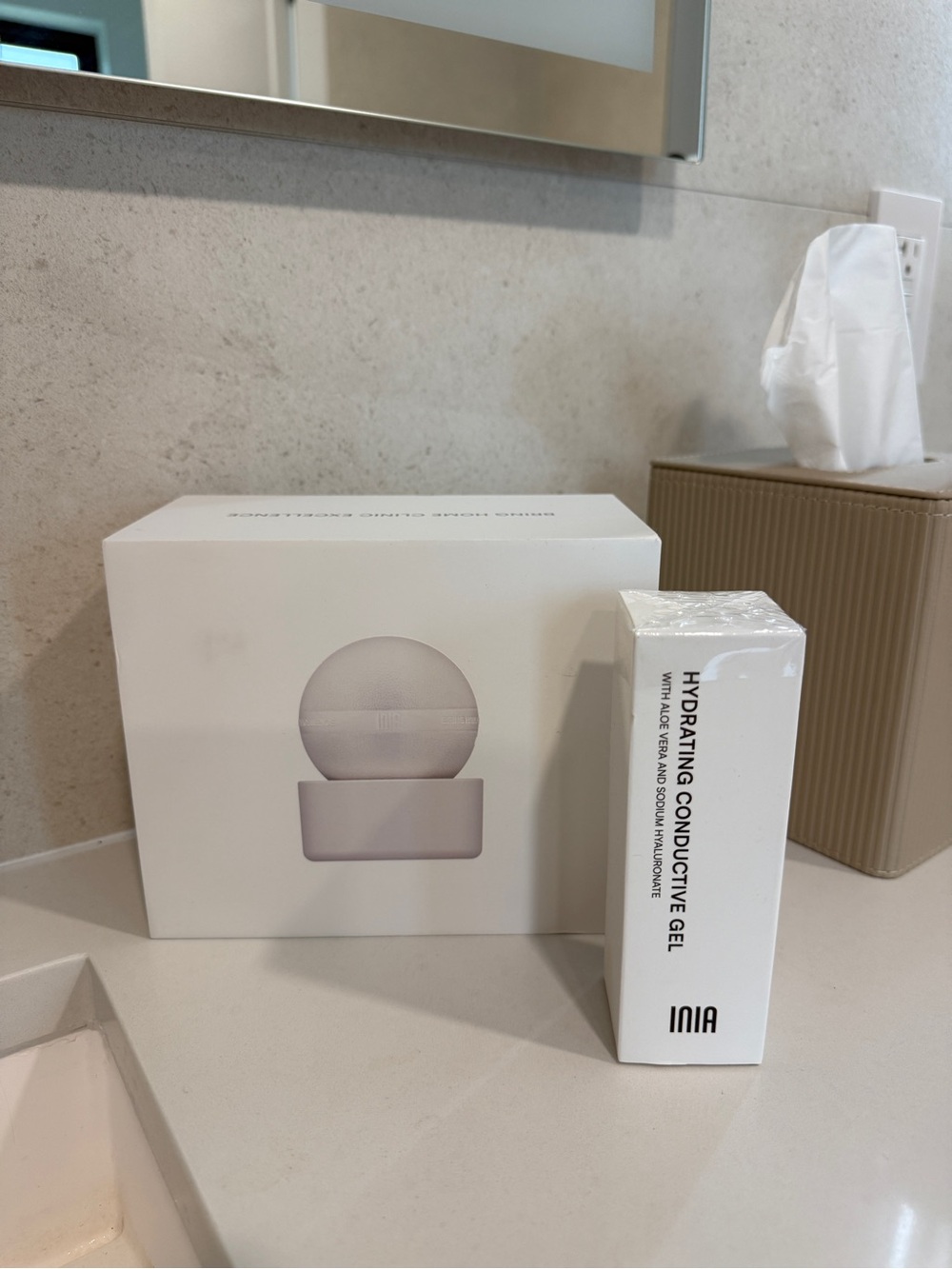 INIA Sphera 8-in-1 Beauty Device - NIB